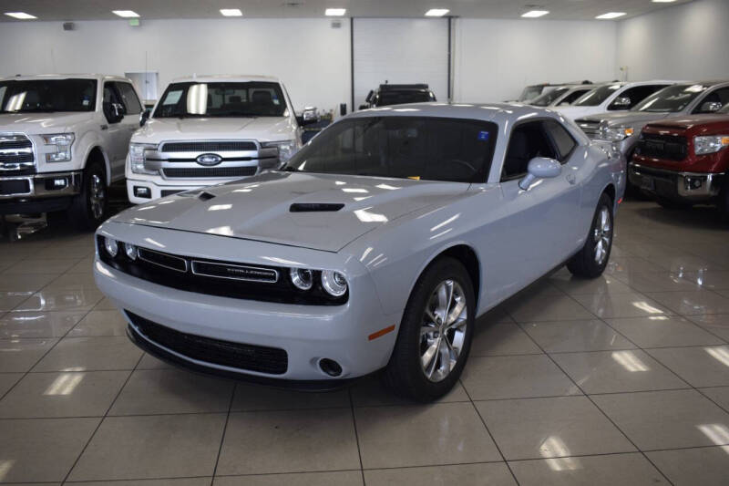 2021 Dodge Challenger SXT