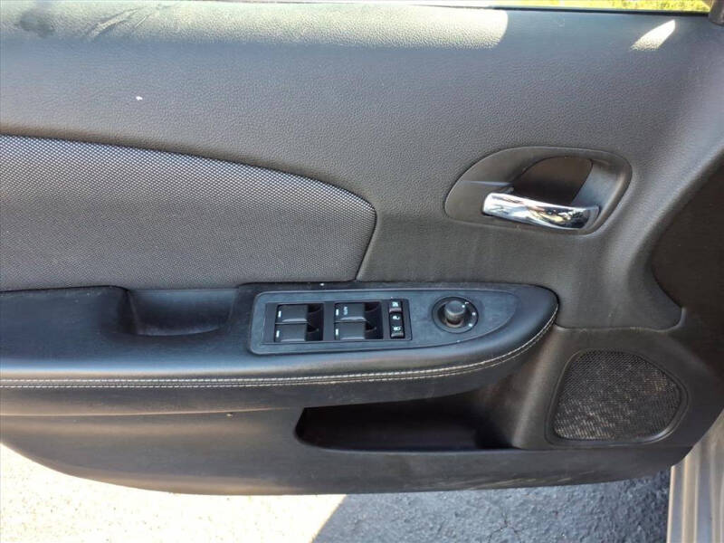 2014 Dodge Avenger SE