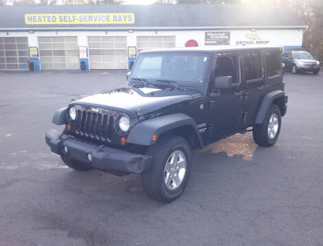 2013 Jeep Wrangler Unlimited for sale at RTE 123 Village Auto Sales Inc. in Attleboro MA