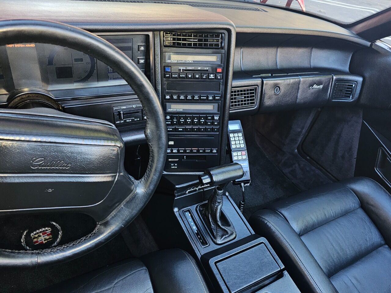 1992 Cadillac Allante 27