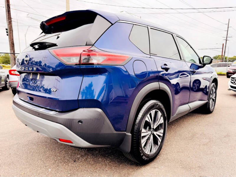 2022 Nissan Rogue SV