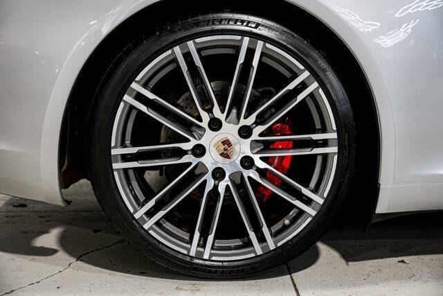 2015 Porsche 911 Carrera S