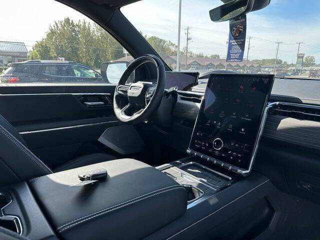 2025 GMC Sierra EV Denali
