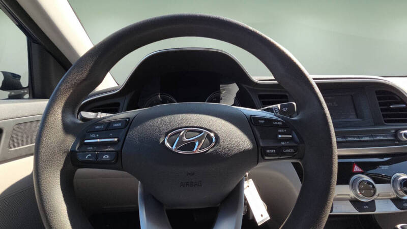 2019 Hyundai Elantra