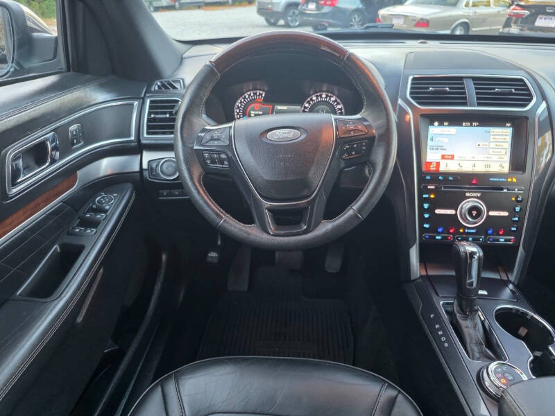 2018 Ford Explorer Platinum