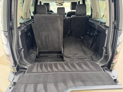 2015 Land Rover LR4 HSE LUX