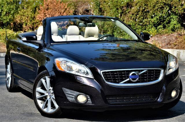 2011 Volvo C70 T5