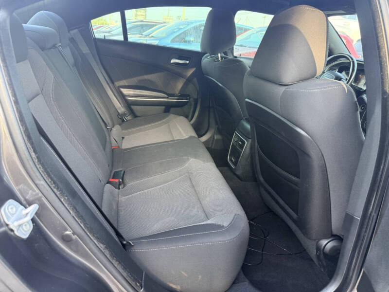2019 Dodge Charger SXT