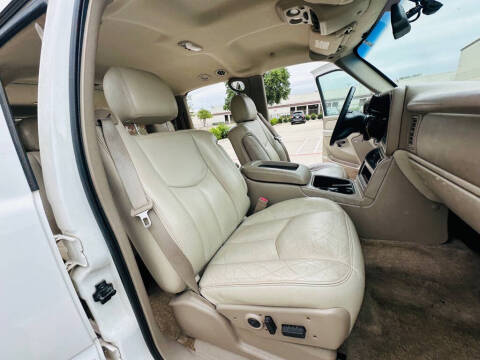 2003 GMC Yukon XL 1500 SLE