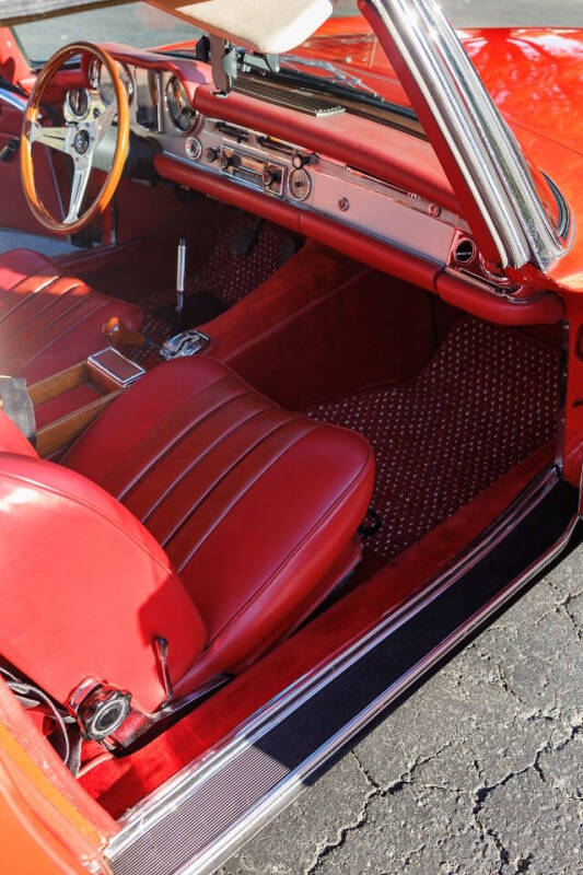 1968 Mercedes-Benz SL-Class