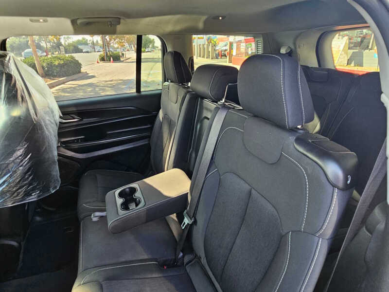 2023 Jeep Grand Cherokee L