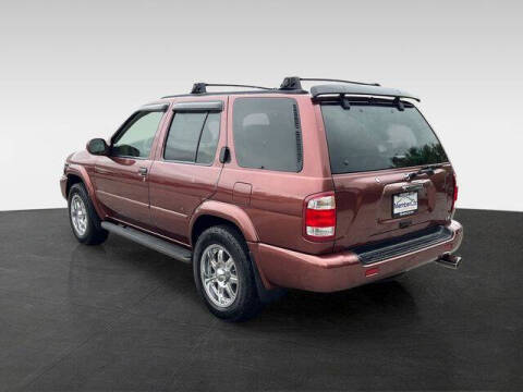 2003 Nissan Pathfinder LE