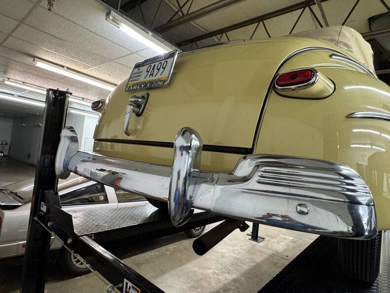 1947 Ford Super Deluxe