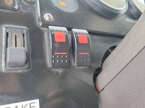 2004 Freightliner MT45 Chassis