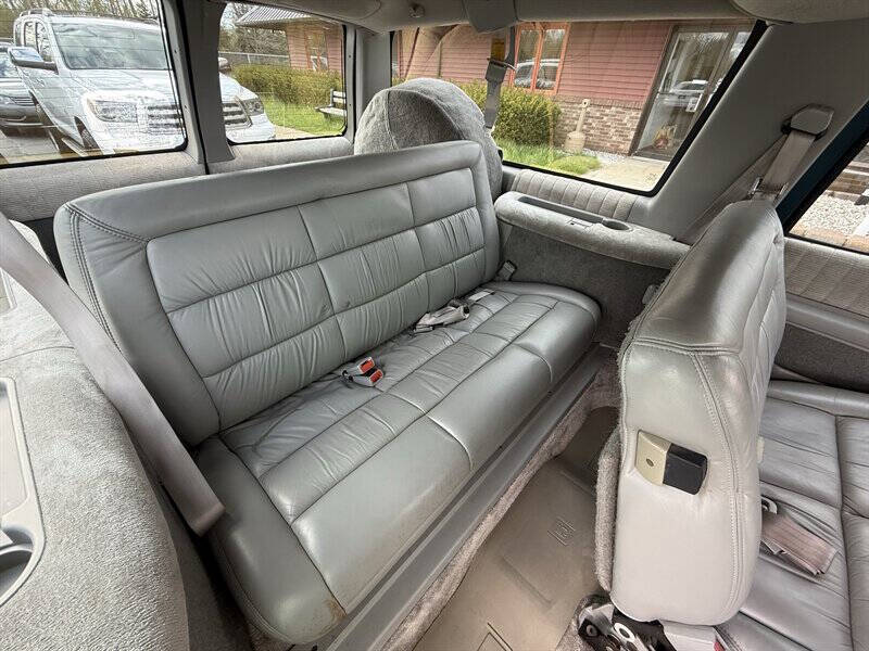 1994 GMC Suburban C1500