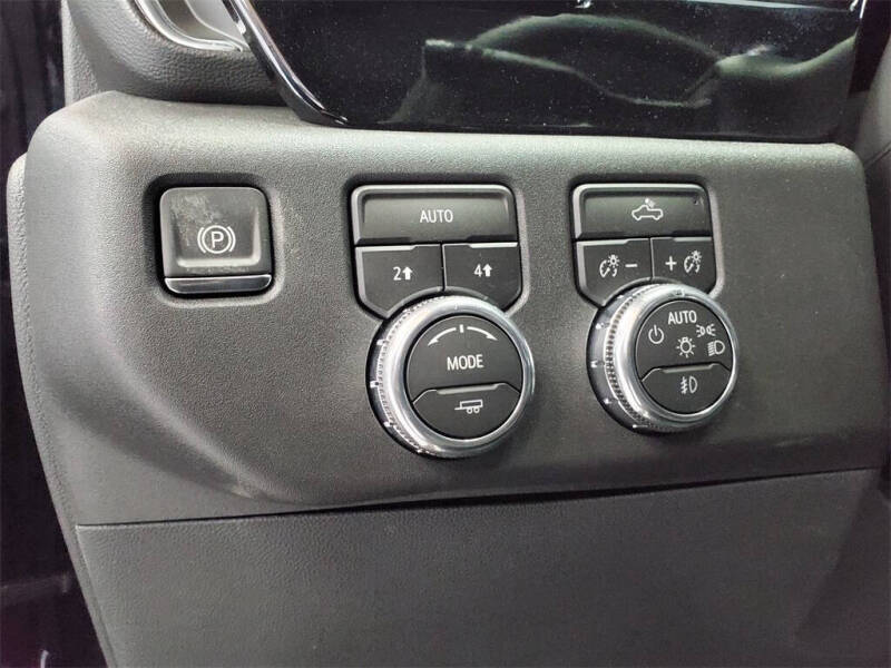 2026 GMC Sierra 1500 Elevation Standard