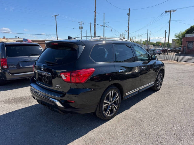 2019 Nissan Pathfinder Platinum