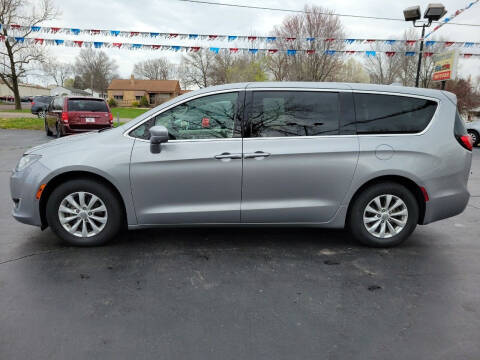 2019 Chrysler Pacifica Touring Plus