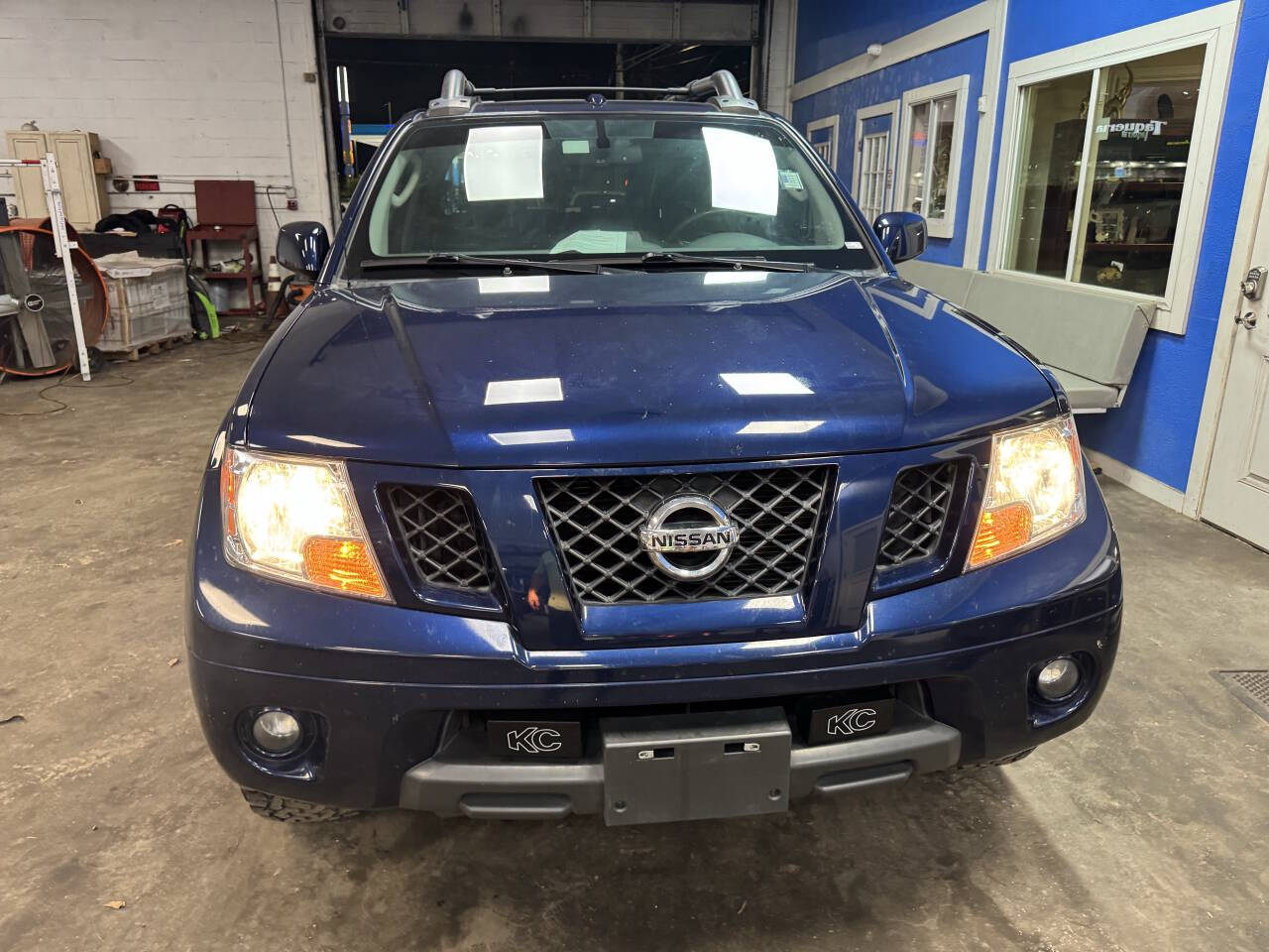 2011 Nissan Frontier PRO-4X Crew Cab 4WD