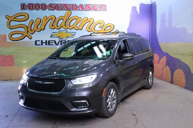 2022 Chrysler Pacifica Touring