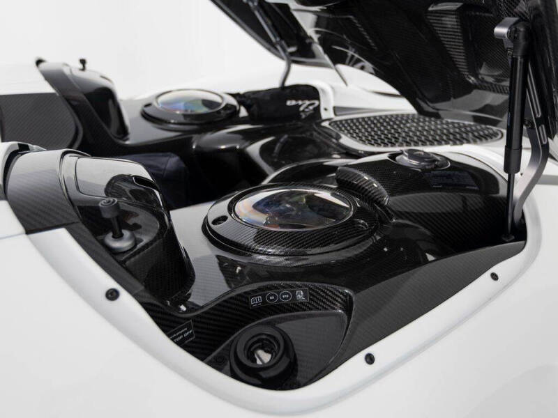 2021 McLaren Elva