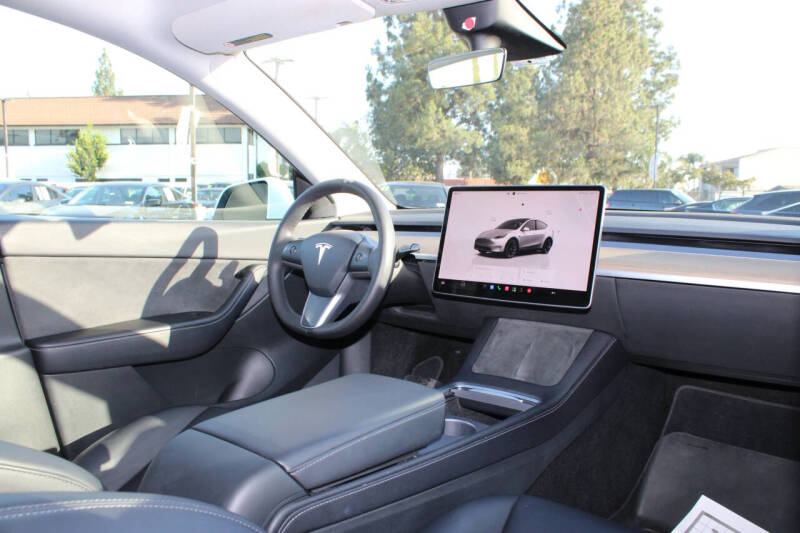 2022 Tesla Model Y Long Range