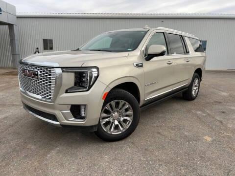 2023 GMC Yukon XL for sale at Bulldog Motor Company in Borger TX