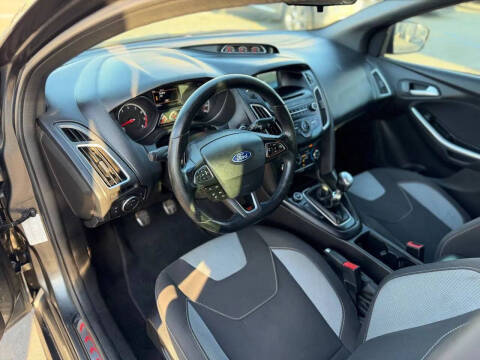 2017 Ford Focus ST