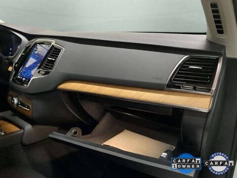 2025 Volvo XC90 B6 Plus Bright Theme 7P