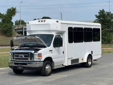 2015 Ford E-Series