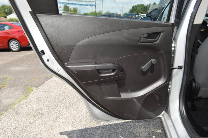 2020 Chevrolet Sonic LT