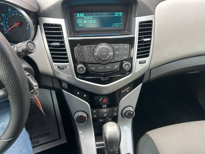 2012 Chevrolet Cruze LS