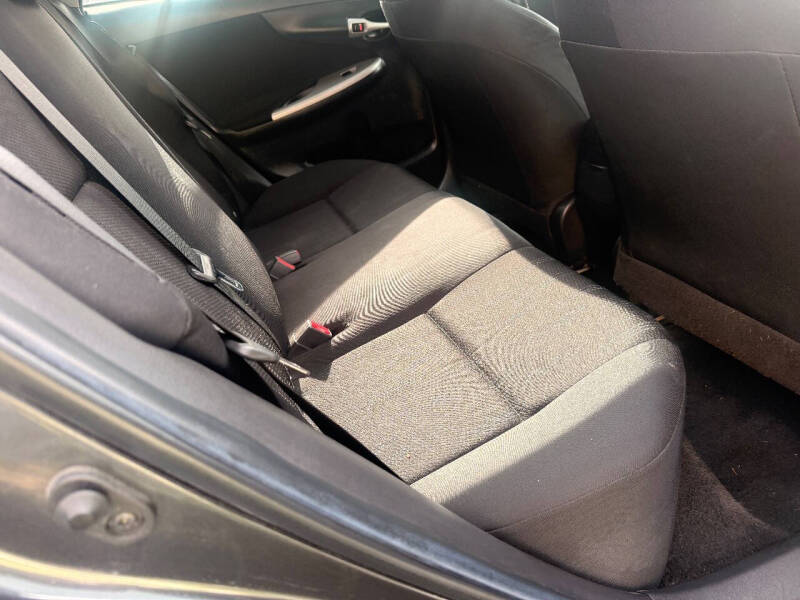 2011 Toyota Corolla S