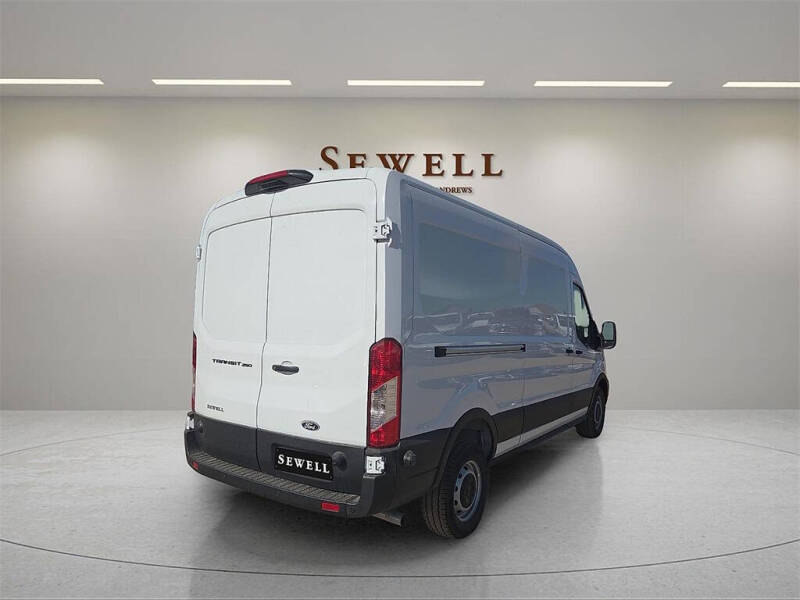 2026 Ford Transit 250