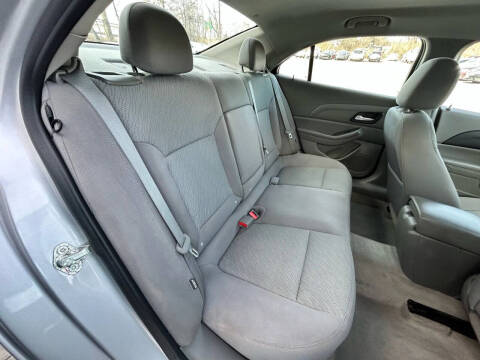 2013 Chevrolet Malibu LS