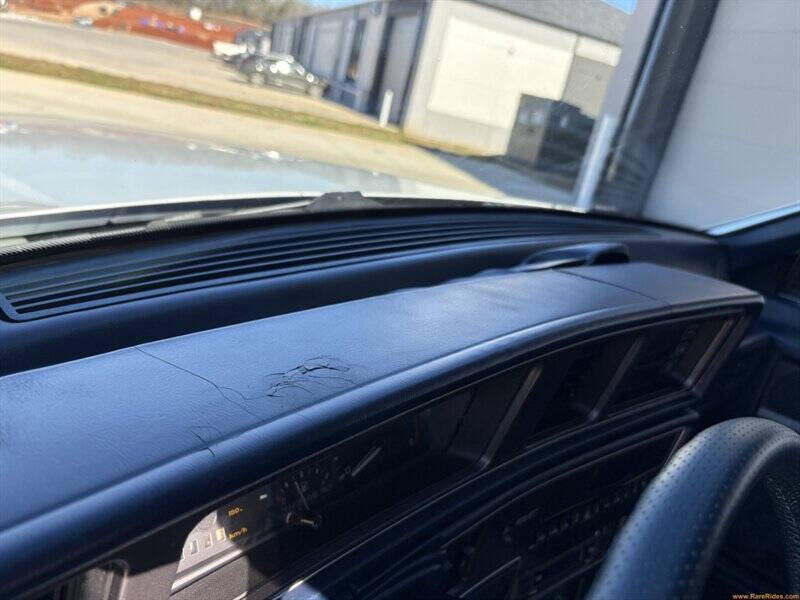 1989 Lincoln Mark VII LSC