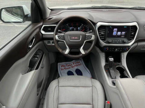 2017 GMC Acadia SLT-1
