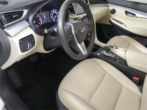 2019 Infiniti QX50 Luxe