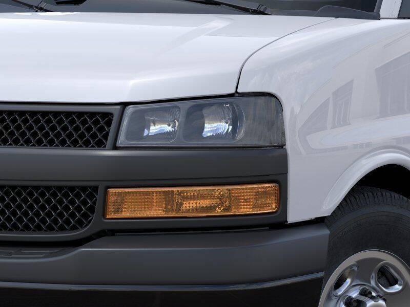 2026 Chevrolet Express 2500
