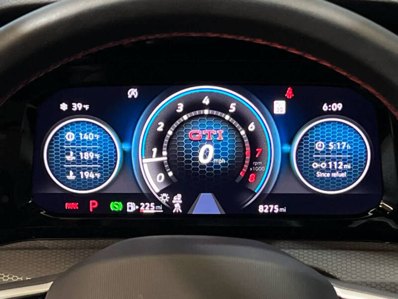 2024 Volkswagen Golf GTI SE