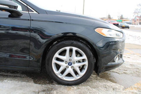 2014 Ford Fusion SE