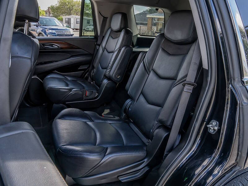 2019 Cadillac Escalade Luxury