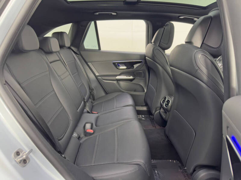 2025 Mercedes-Benz GLC GLC 300