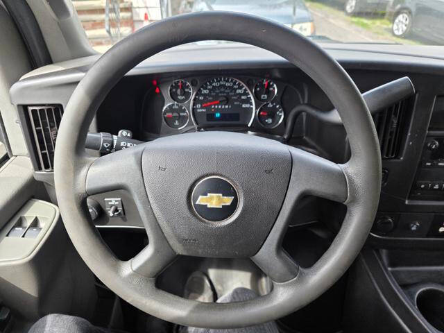 2019 Chevrolet Express 2500