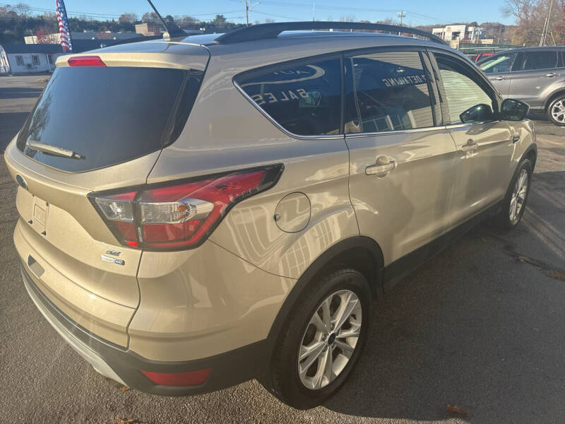 2018 Ford Escape SE
