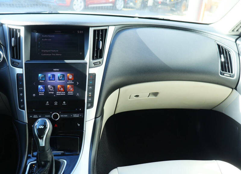 2021 Infiniti Q50 Luxe