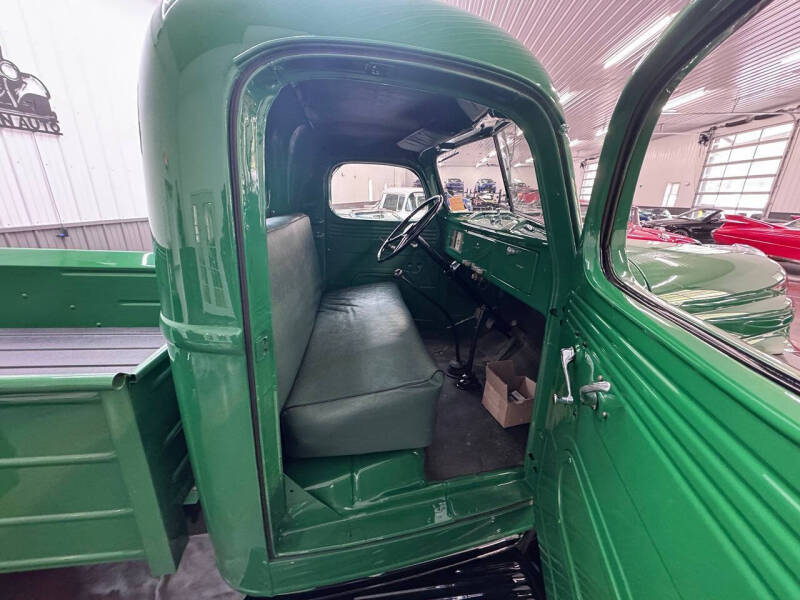 1949 International KB2