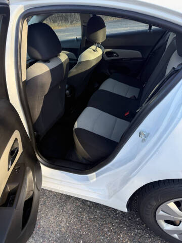 2016 Chevrolet Cruze Limited LS Manual