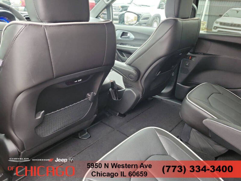 2026 Chrysler Pacifica Limited