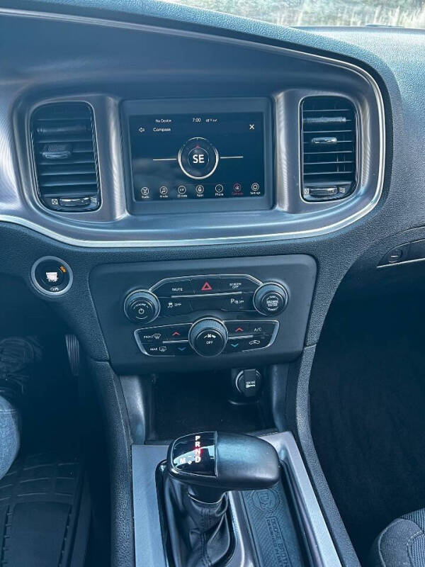 2019 Dodge Charger SXT